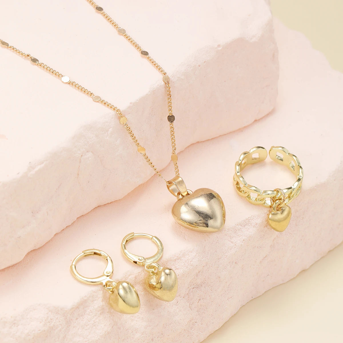 4Pcs/Set Vintage Love Heart Pendant Necklace Ring Hoop Earring for Women Simple Gold Color Smooth Jewelry Set Elegant Party G
