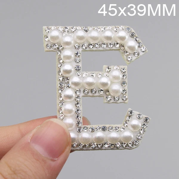 26 English Letters Pearl Rhinestone Patches For Clothes A-Z Alphabet Pearl Rhinestones Applique Sew On/Glue On Patches DIY Na