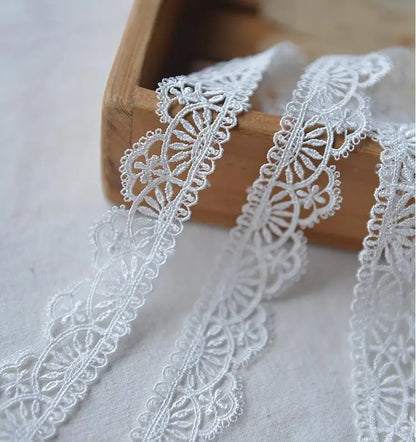 Lace Trim, Handmade Black White Lace Trim, 1 Yard Wide for Sewing, Vintage Style Trim for Scrapbooking, DIY Crafts and Embell