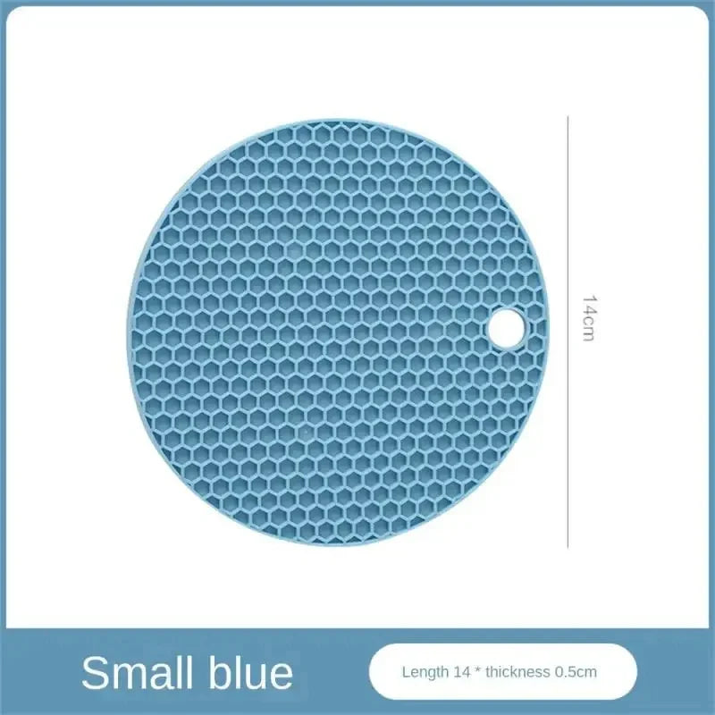 Table Mat Tool Multifunctional Kitchen Silicone Tableware Mat, Round Anti Slip Coffee Cup Coaster, Pot Holder - Small Blue