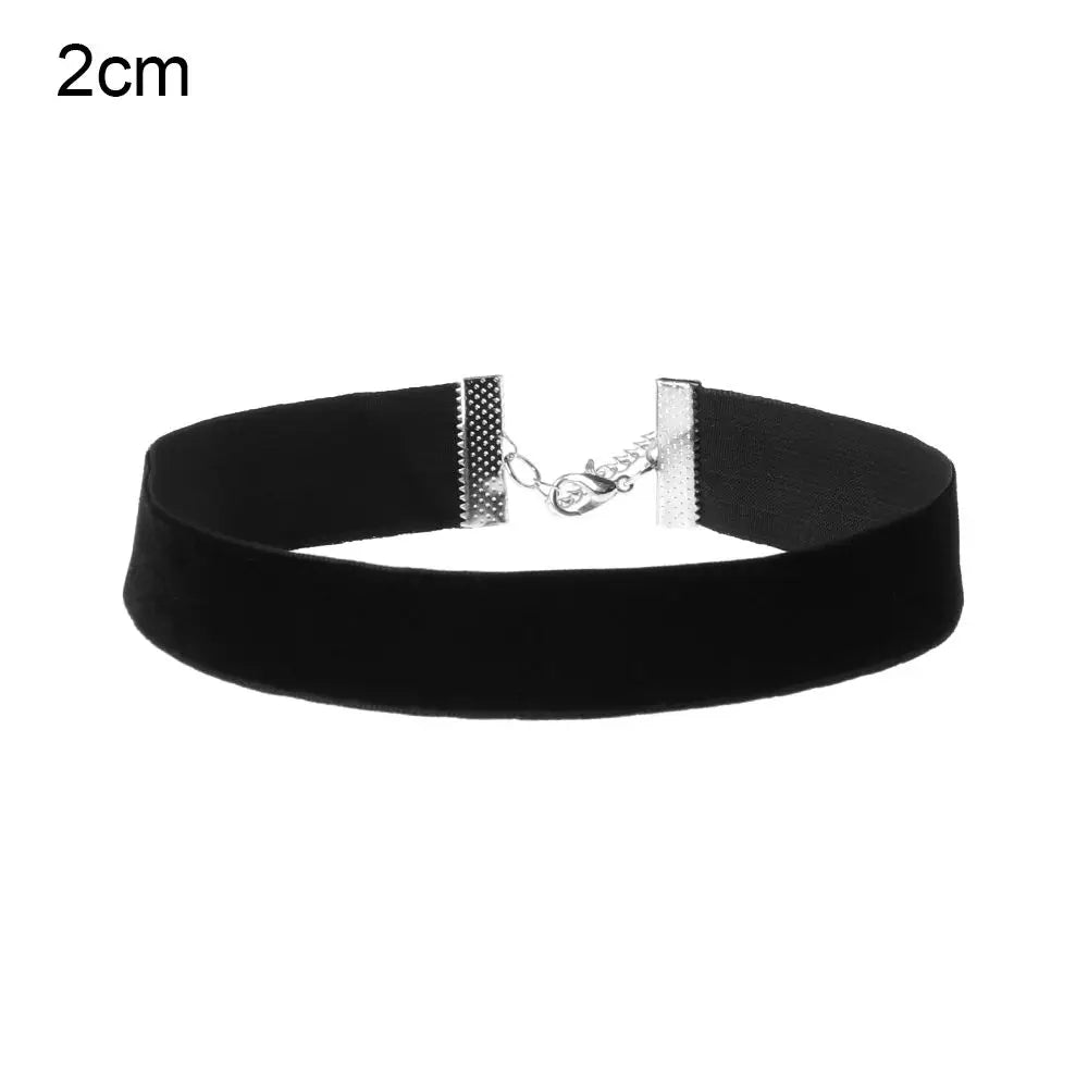 Adjustable Elegant Classic Vintage Velvet Choker Gothic Black Ribbon Necklace - 2cm