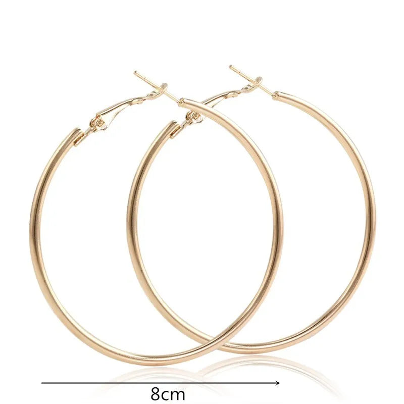 New Fashion Geometric Hollow Circle Hoop Earrings Fashion Jewelry boucle o'reilles femmes Hyperbole Brincos For Women Gilrs G
