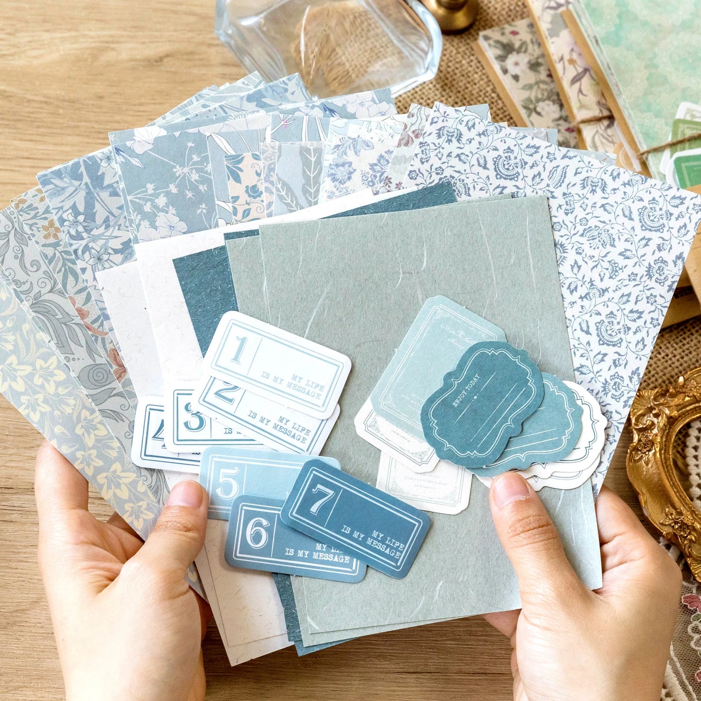 40Pcs Floral Handmade Paper Mix Material Junk Journal Planner Scrapbooking Vintage Decorative Collage DIY Craft Background Pa