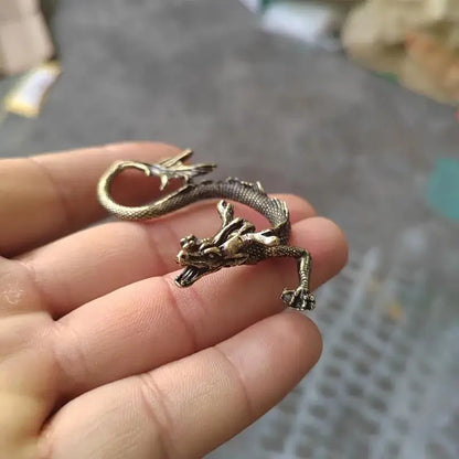 Vintage Brass Chinese Zodiac Dragon Miniature Statue Desktop Ornament Chinese Mythical Beast Figurine Retro Home Decor Craft