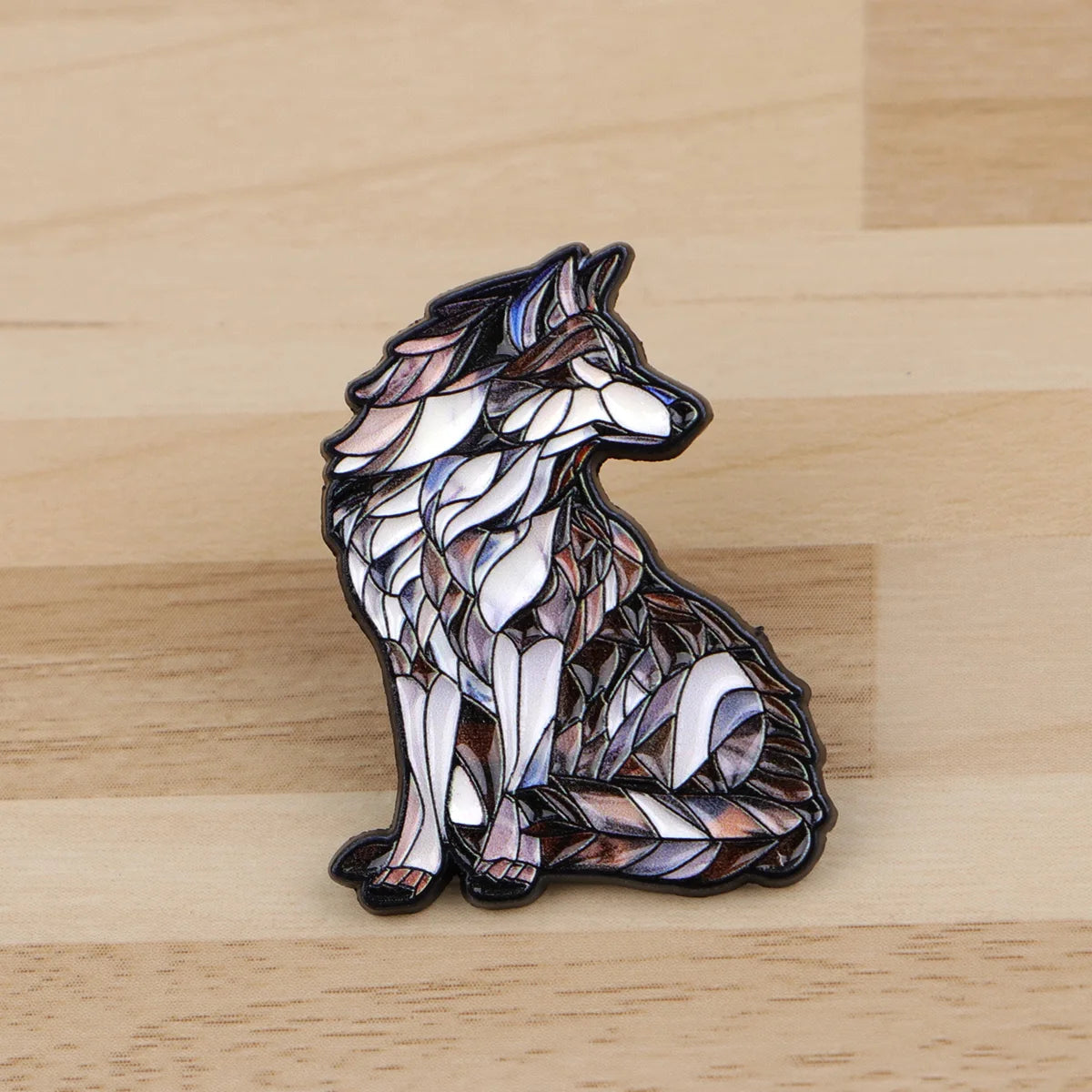 Cool Wolf Enamel Pin Forest Animal Lapel Pin Badge Pins Hats Clothes Backpacks Decoration Jewelry Accessories Gifts for Frien