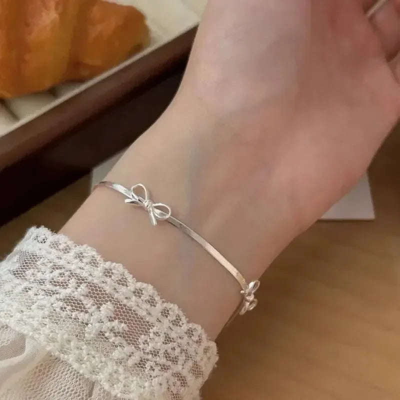 LATS Fashion Sweet Bow Bracelets for Women Girls Sparkling Delicate Ribbon Bowknot Snake Bones Chain Bracelet Party Jewelry G