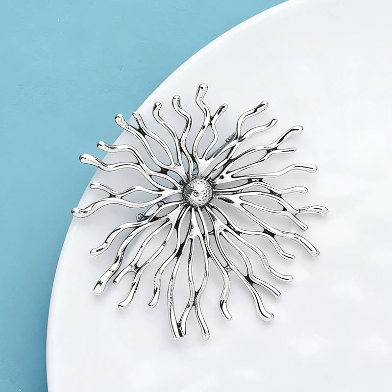 Wuli&baby Vintage Art Design Sun Shine Brooches For Women Unisex 2-color Metal Round Party Casual Brooch Pins Gifts