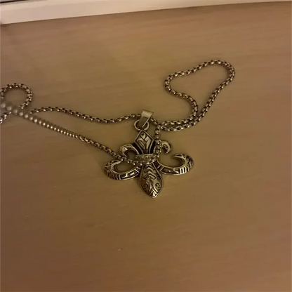Vintage Cross Pendant Necklace Unisex Versatile Simple Long Sweater Chain Hip Hop Accessory