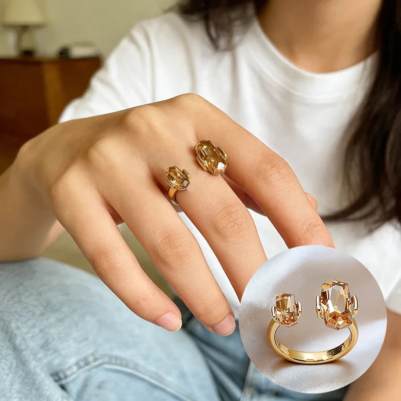 European and American Retro Metal Geometric Rhinestone Contrasting Open Rings For Women‘s Trendy Jewelry Finger Accessorioes 