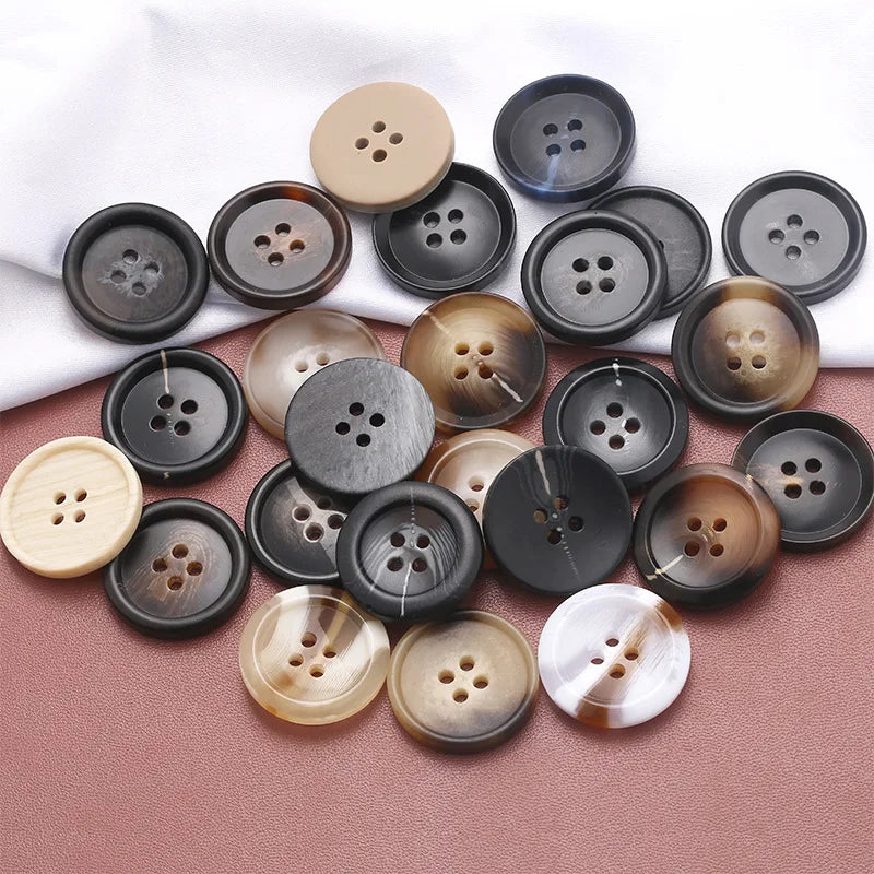40Pcs Brown Resin Sewing Buttons Bulk Sewing Replacement Buttons for Sewing Crafts Clothes Decorations