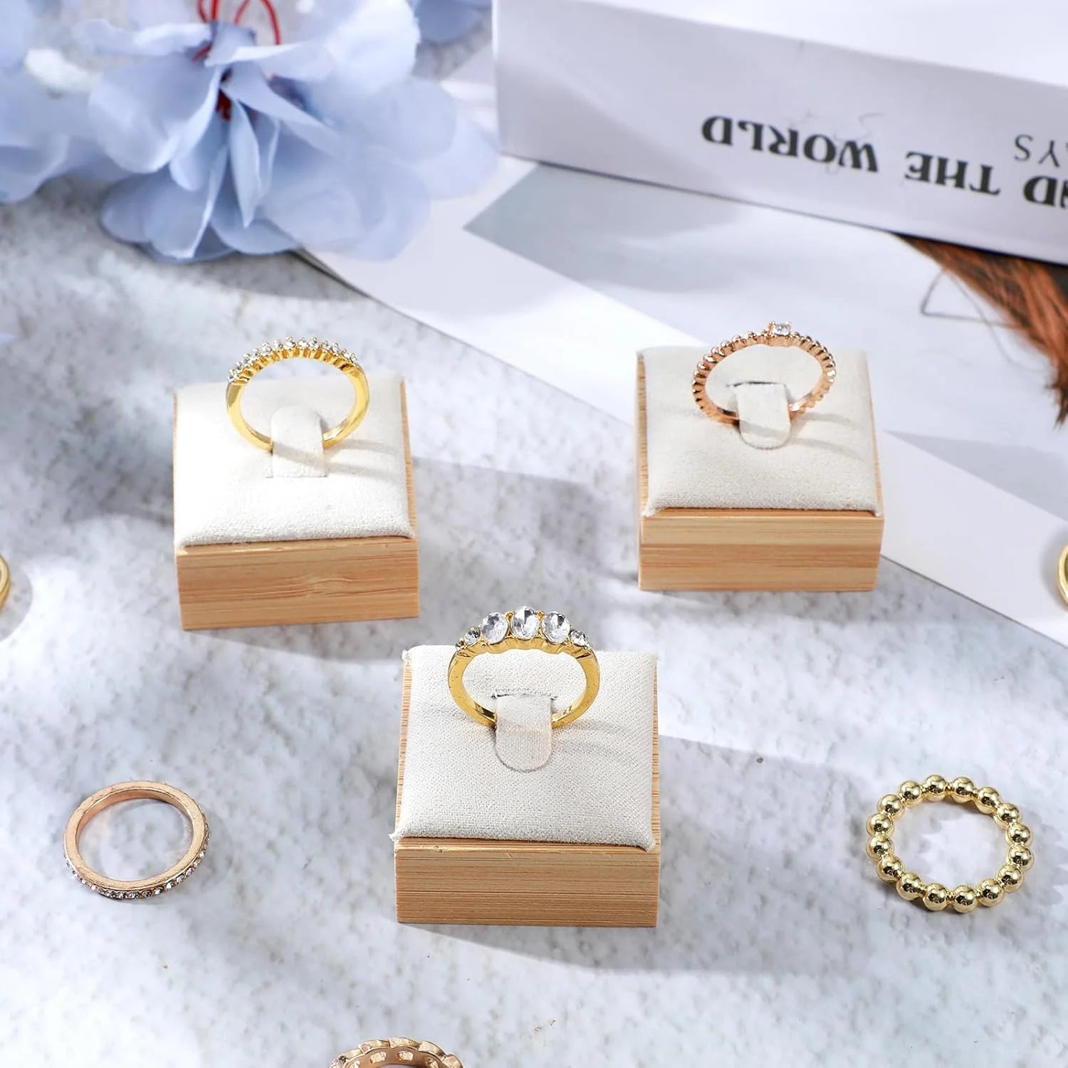 Ring Display Stands for Selling Square Bamboo Single Wood Ring Holder Organizer with Velvet Mat for Rings Trade