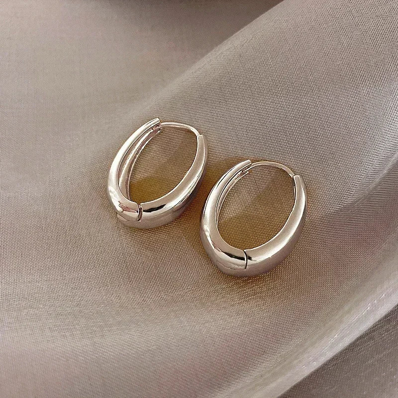 LATS 2024 Fashion Metal Drop Earrings for Woman Vintage Hoop Earring Trend Classic Party Wedding Pendant Jewelry Gift