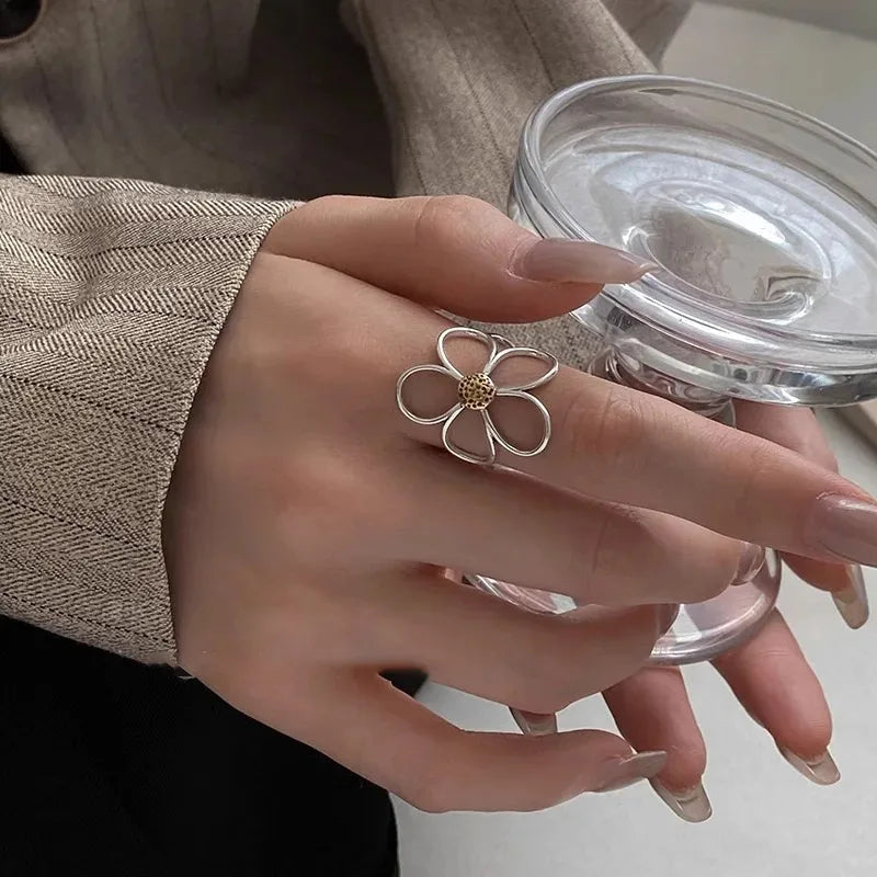 925 Sterling Silver Rings for Women Couple Minimalist Handmade Simple Big Flower Ring Party Jewelry Gift Prevent Allergy