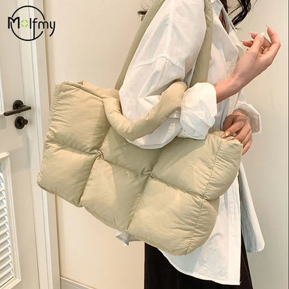 Women Tote Handbags Quilted Plaid Bag Retro Trendy Checkered Waterproof Shoulder Bag Solid Color Winter Soft Large Capacity B