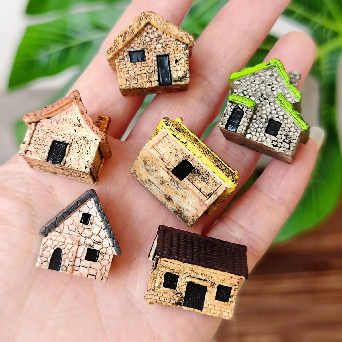 6Pcs Miniature Retro Village Thatched House Figurines, Mini Resin Cottage Ornaments for Miniature Garden, Minihouse - 6 Mini 