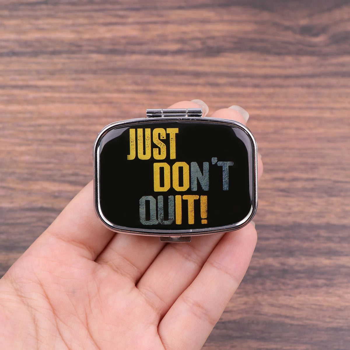 Van Gogh Art Mini Pill Box 2-Compartment Medicine Pill Organizer Household Portable Medicine Storage Box Travel Jwelery Gift