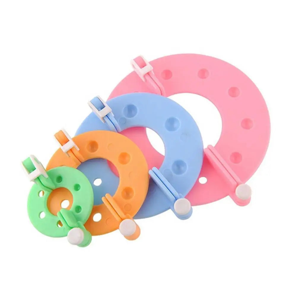 8pcs Wool Ball Maker Knitted Tools Yarn Pompon Wool Plush Ball Set Fluff Ball Wool Ball Production Tools Pompoms DIY Woolen T