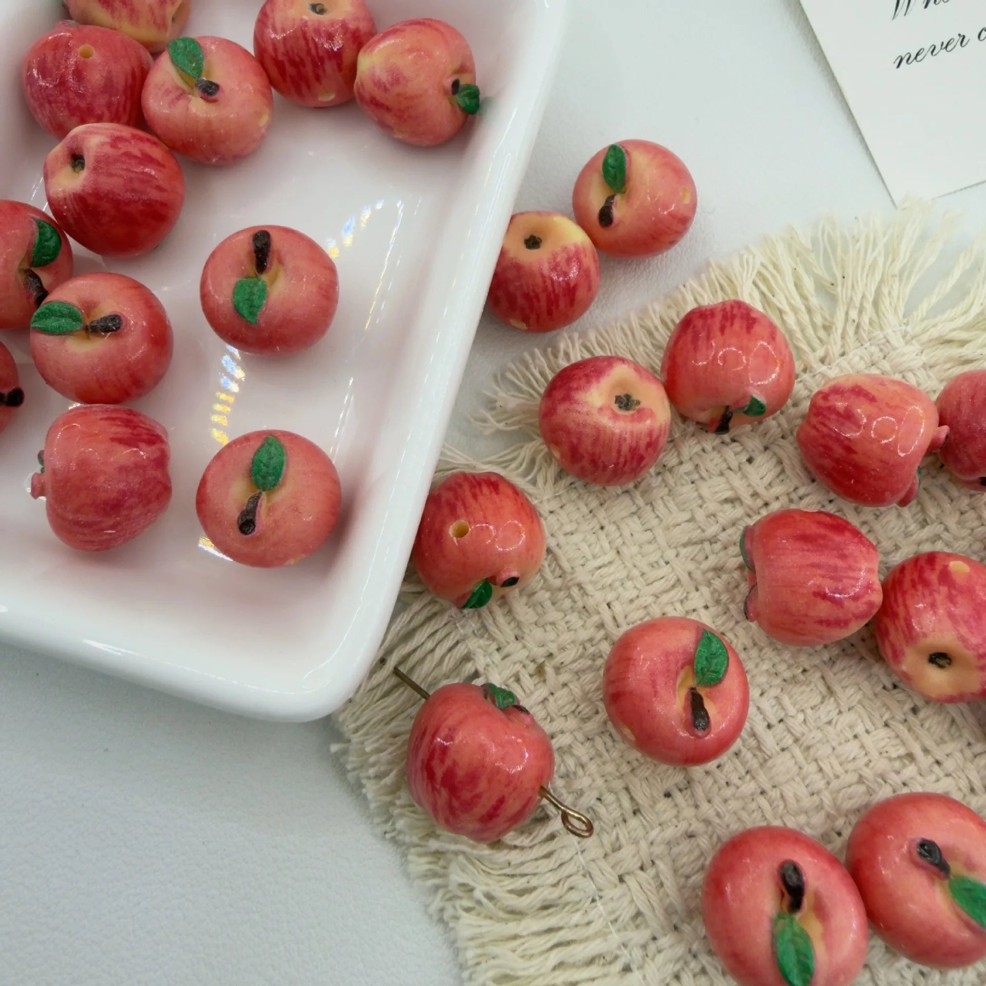 5Pcs 14x15MM 3D Resin Simulation Apple Charms Fruit Pendant Spacer Loose Beads For DIY Jewelry Bracelet Earrings Accessories 