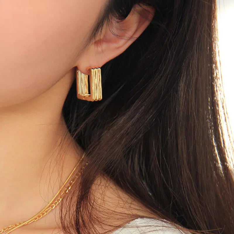 Trending French Punk Fan Hoop Earring For Woman New In 2025 Fashion Party Exaggerate Elegant Korean Earring Jewelry - y189g