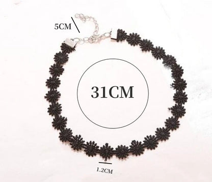 Cute Fashion Bohemian Personality Rivets Hot Nail Fender Necklace Collar Statement Necklace Choker Necklace Gargantilha Colla