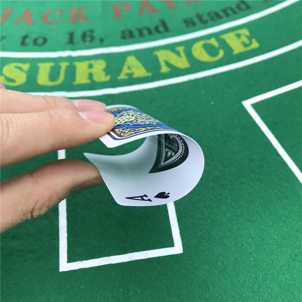 Playing Cards Plastic Baccarat Texas Hold'em Poker 58mm(2.28inch)*88mm(3.46inch) PVC Pokers Board Game Waterproof Wearable Ca