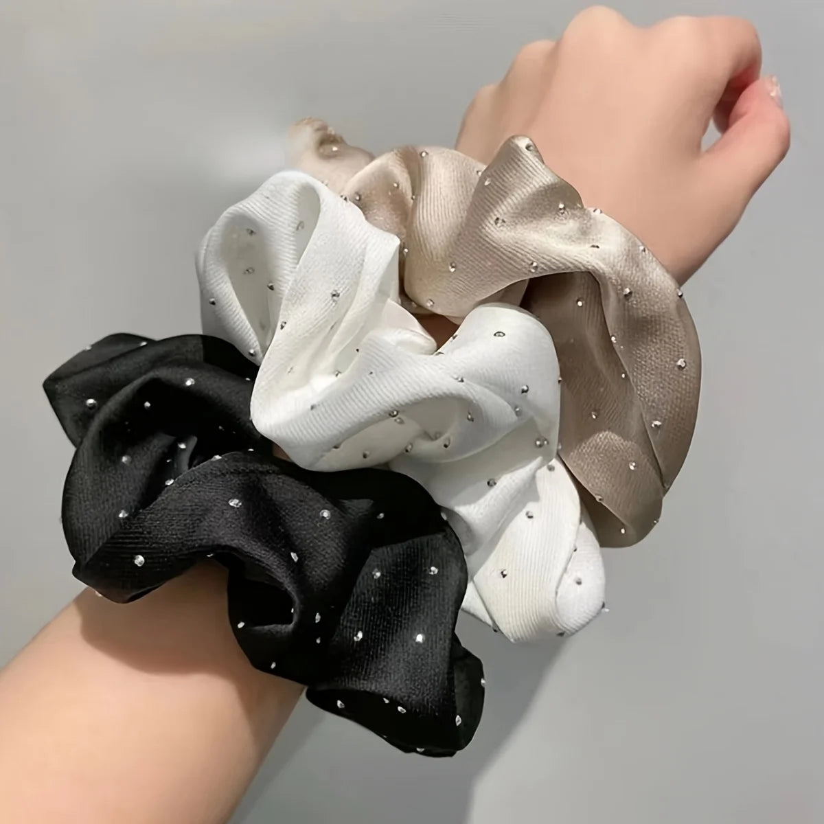 1/3PCS Satin Scrunchies With Rhinestones Decor - Soft And Comfortable Hair Ties For Ponytail And Hair Accessories - 3PCS