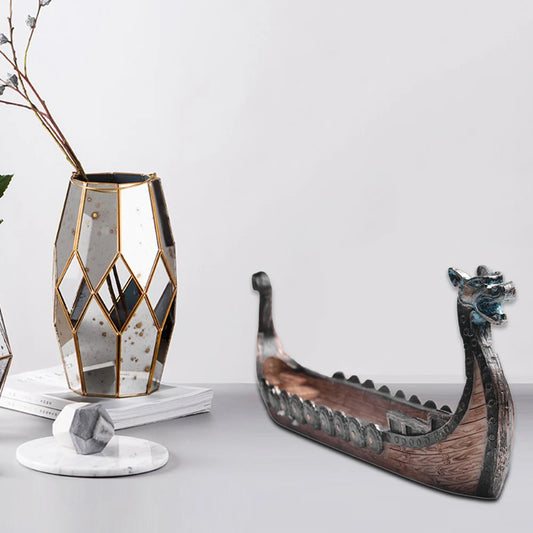 Vintage Viking Ship Resin Sculpture Craft, Exquisite Home Decor Ornament, Resin Viking Ship Aroma Diffuser