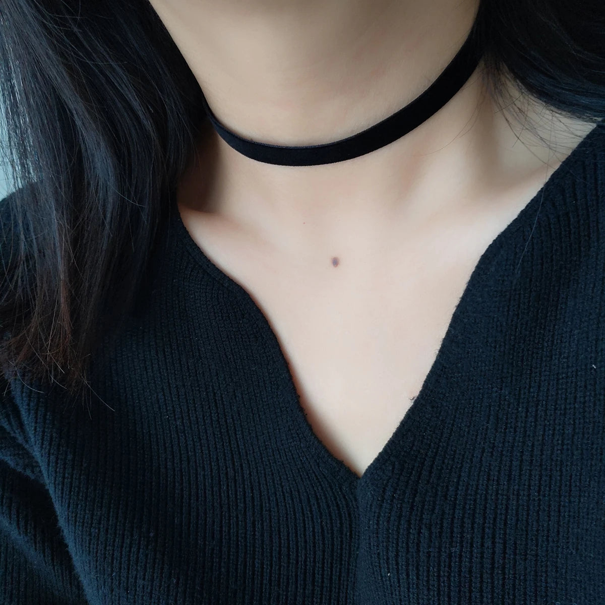 Simple Vintage Black Velvet Strap Choker Neckband Choker Neckband Choker Neckband Short Collarbone Neckline Accessories