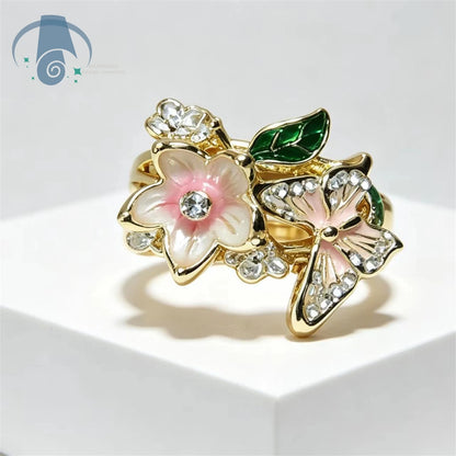 Vintage Alloy Vine Totem Ring with Green Crystal Fashion Jewelry for Women Gift Idea for Daily Use Special Occasion