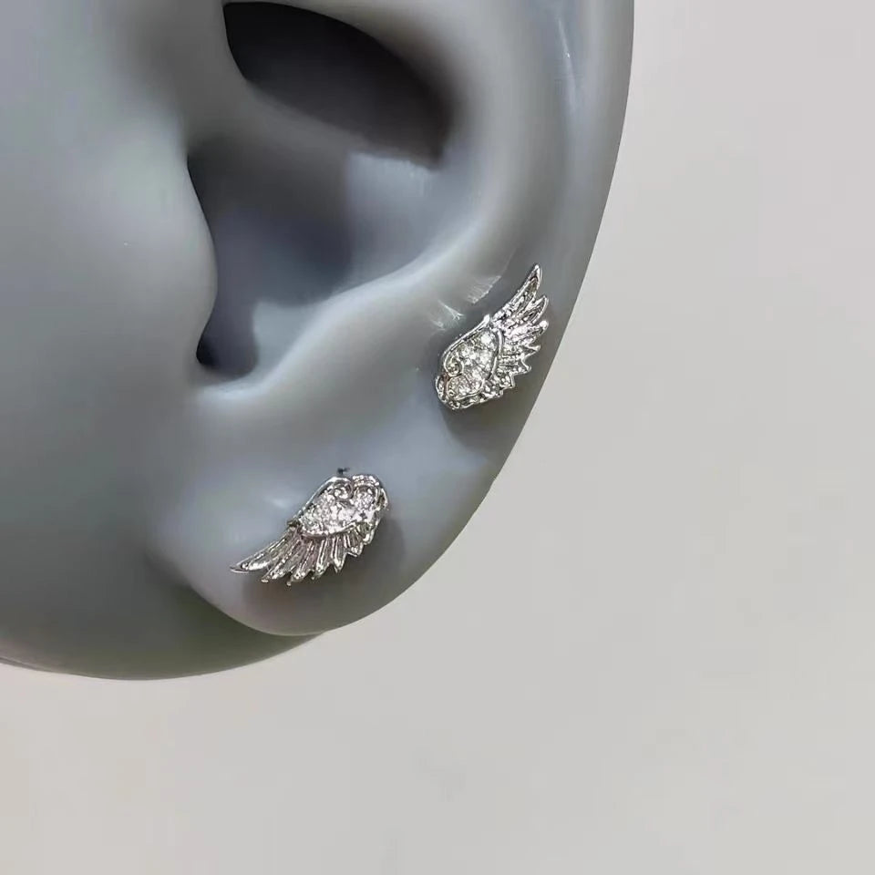 Fashion Silver Color Zircon Wing Stud Earrings for Women Luxury Shiny Crystal Geometric Personality Ear Bone Nail Jewelry Gif