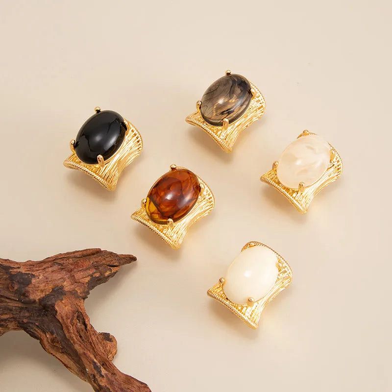 Vintage Chunky Metal Ring for Women Exaggerated Imitation Gemstone Geometric Metal Stripe Wide Surface Rings Jewelry Gifts