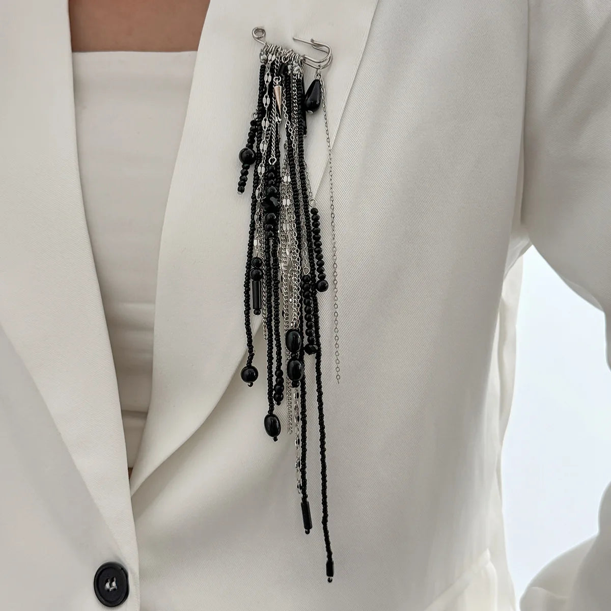 Accessory Personalized Suit Anti-Flash Bead Necklace Pin Hanging Ornament Ins Waterproof Crystal Tassel Chain Brooch - X00329