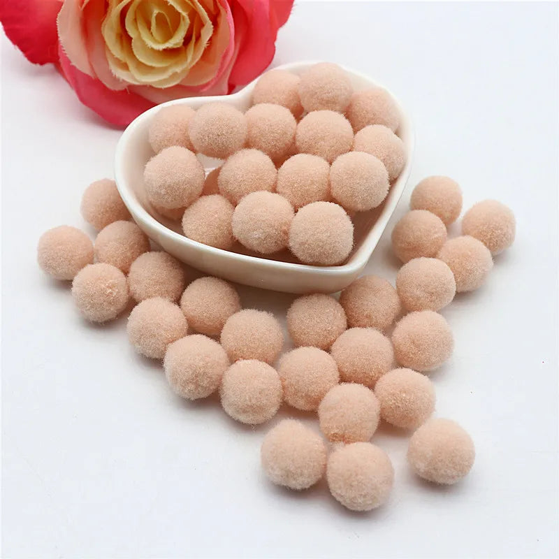 15g Fluffy Soft Pompom 8 Mm 10 Mm 15 Mm 20 Mm 25 Mm 30 Mm Plush Pompom DIY Home Decoration Crafts Toys