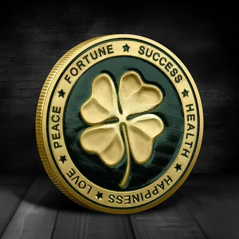 Lucky Four Leaf Clover Painted Coin 4cm Round Metal Souvenir Challenge Commemorative Coin for Home Decor