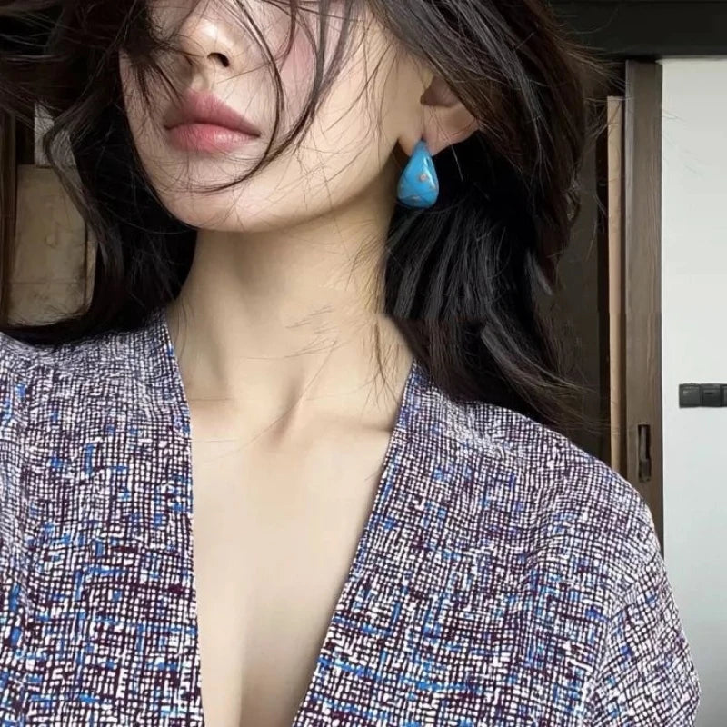 Sweet Colorful Polka Dot Enamel Geometric C-Shaped Hoop Earrings for Women Minimalist Korean Style Fashion Design Party Jewel