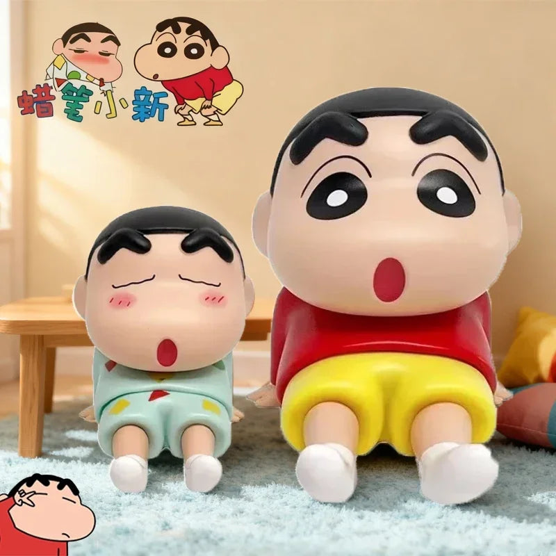 Cute New Crayon Figure Anime Phone Holder&& Cartoon Figure Desktop Ornaments Cute Doll Support&& for Watching TV Decorations&