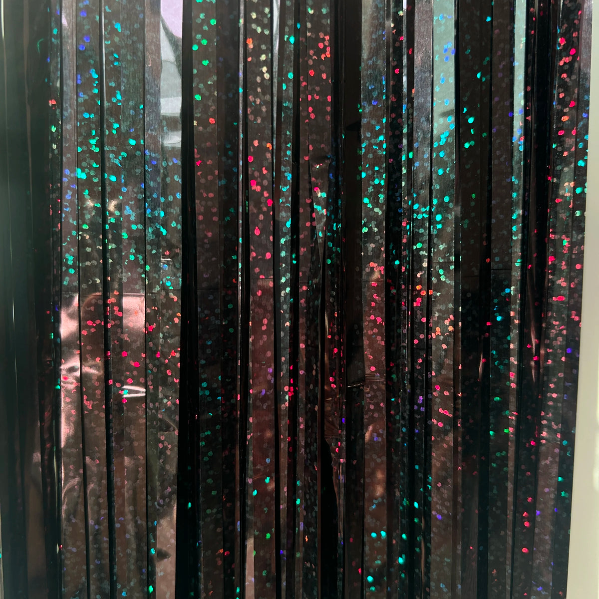 as a Party Metallic Tinsel Foil Fringe Curtains Backdrop for Birthday New Year Eve Party Photo Wedding Baby Shower Decor - la