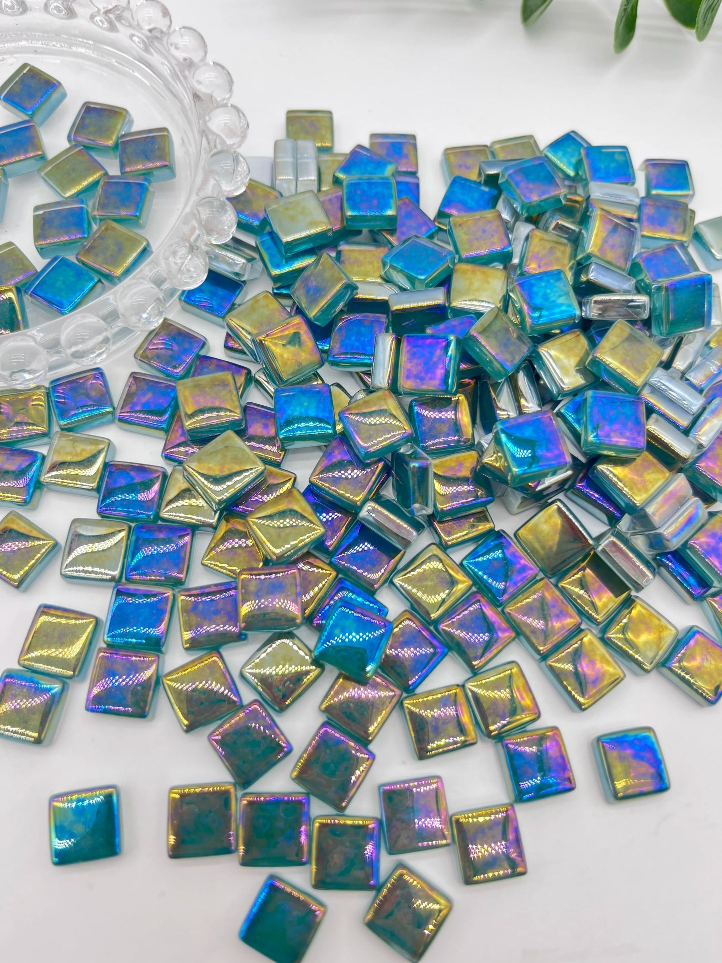 100pcs Colorful Metallic Gloss Mosaic DIY Material Particles Hand Painting Material Suitable for Creative Decoration Puzzle -
