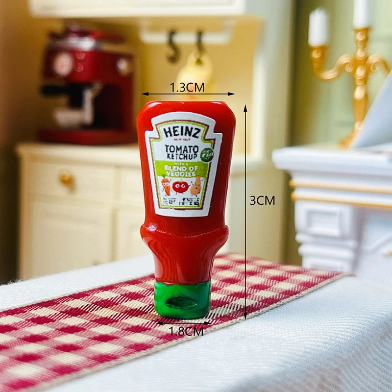 4Pcs Dollhouse Miniature Strawberry Sauce Jam Jar Kitchen Food Accessories For Dolls House Decorations Kids Toys Gift