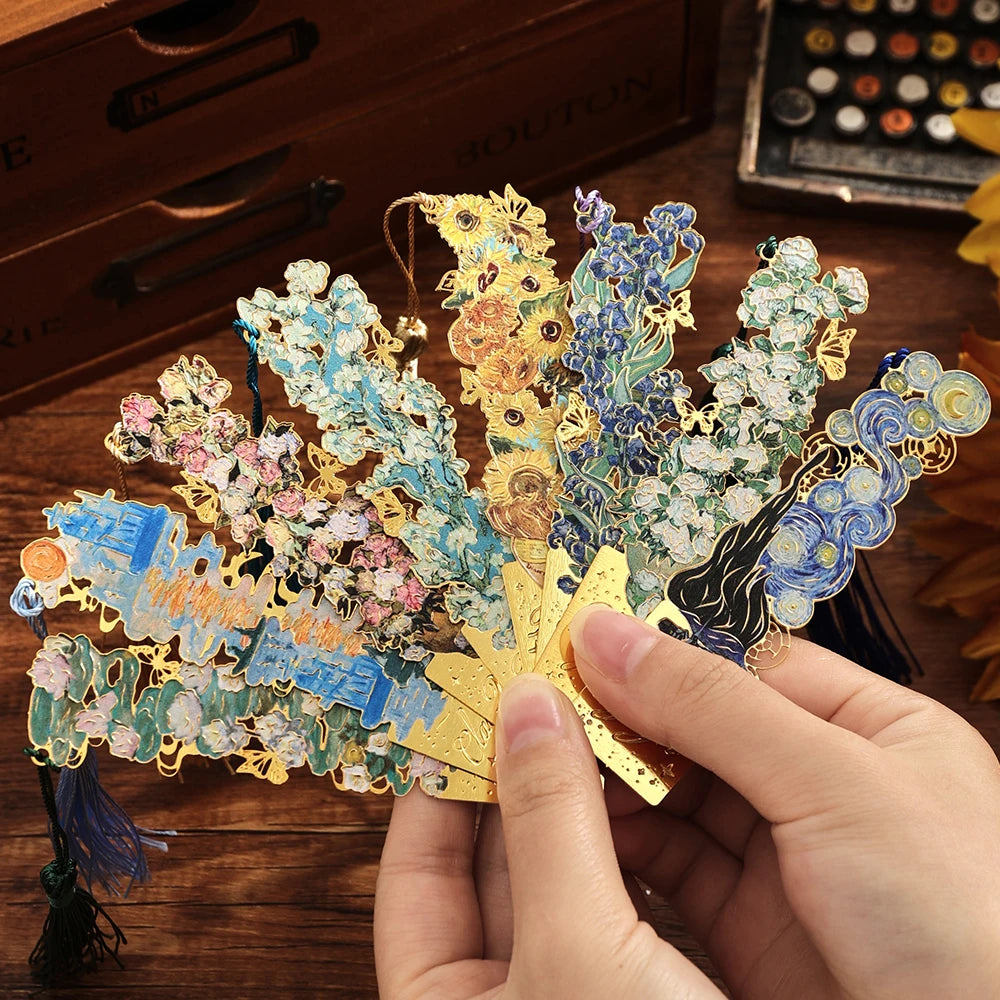 1 Pc Vintage Artistic Metal Bookmark, Hollow Painting Design With Long Tassel For Office Book Lovers Reading Gift Stationery