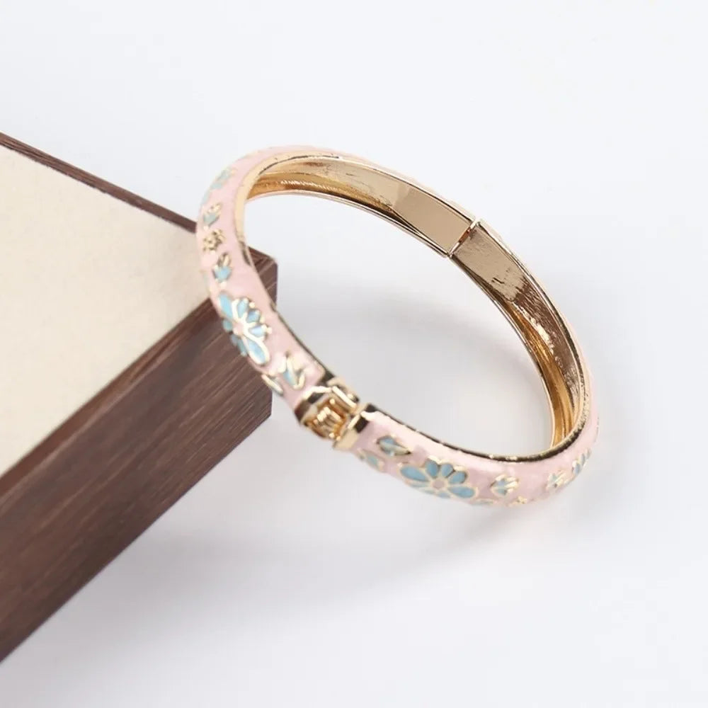 Traditional Vintage Cloisonne Bangle Chinese Classic Hollow Out Flower Bangle Vintage Ethnic Women's Hand Bracelet Jewelry Gi