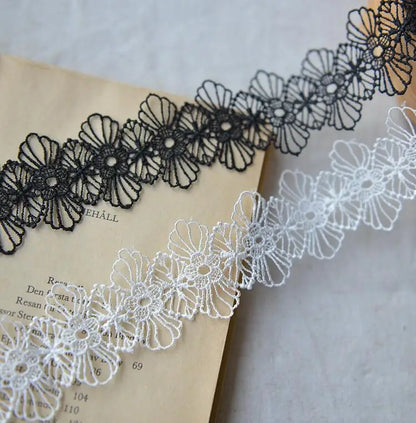 Lace Trim, Handmade Black White Lace Trim, 1 Yard Wide for Sewing, Vintage Style Trim for Scrapbooking, DIY Crafts and Embell