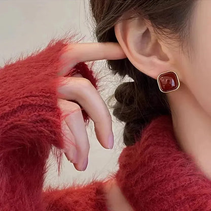 Vintage Enamel Wine Red Metal Stud Earrings for Women Fashion Geometric Square Earrings Elegant Wedding Jewelry Accessories