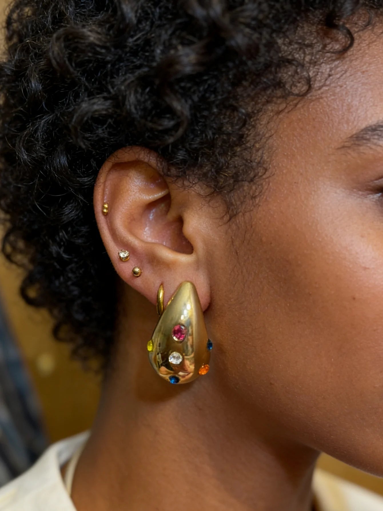 Oversized colorful Stud Earrings with Full Diamonds and Drop-shaped Pendants in European and American Styles