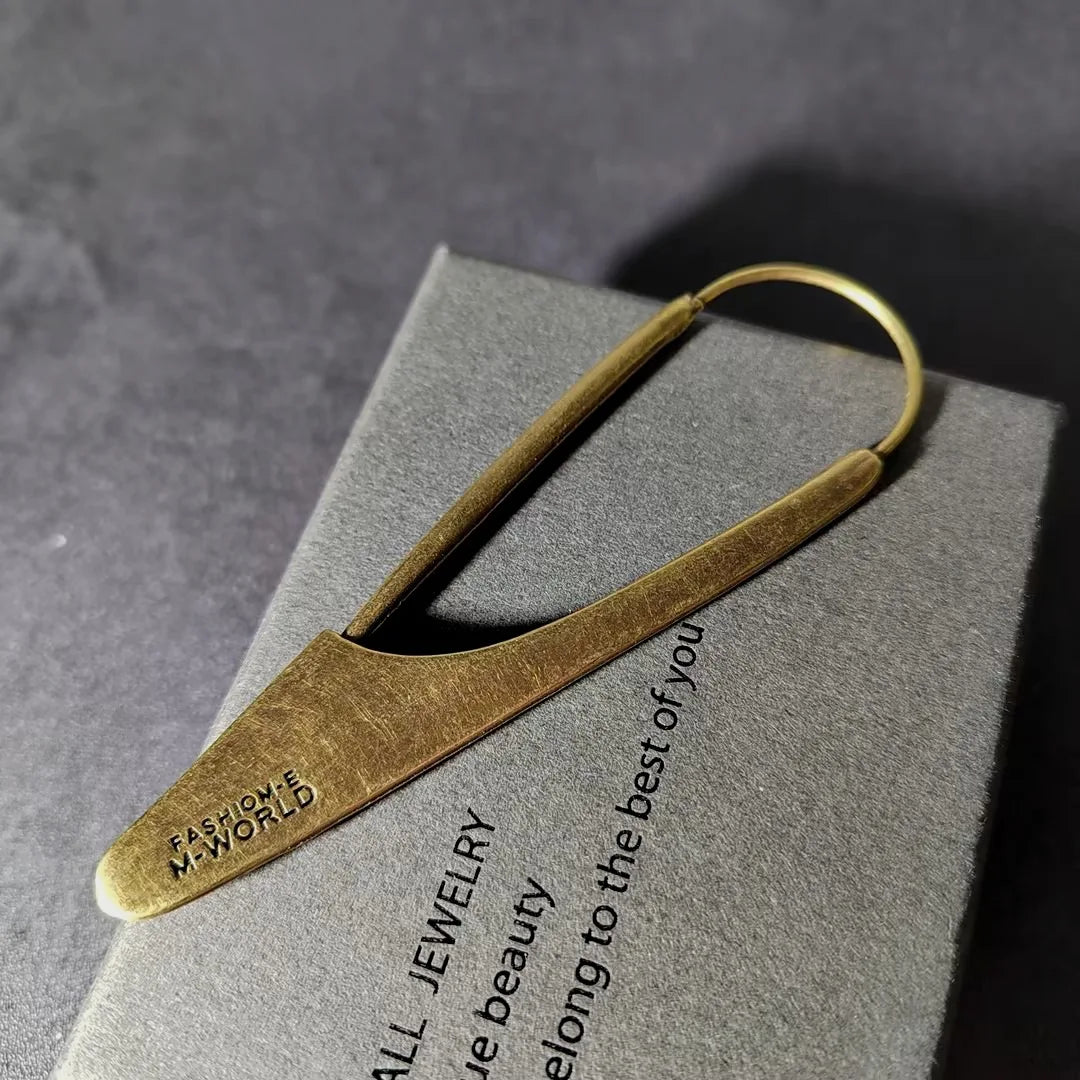 Vintage-Style Letter Safety Pins - Durable Copper, Decorative Shawl Pins for Clothing and Crafts - JM-B39
