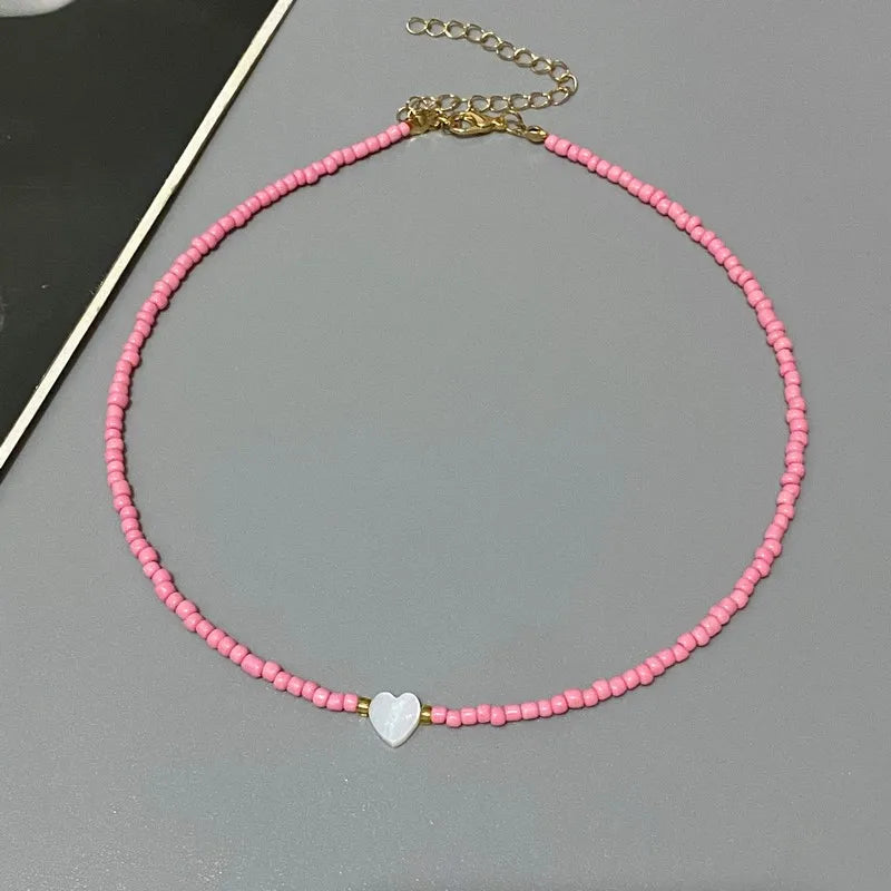 New Nature Shell Love Heart Choker Necklace for Girl Spring Summer Fashion Small Colorful Glass Beads Necklace Gift for Frien