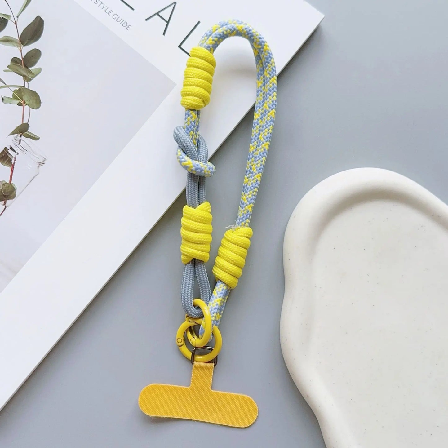 1Pc Cellphone Straps Hanging Cord Mobile Phone Lanyard Short Wrist Strap Charm Anti-lost Chain for Women Keychain Pendant - Y