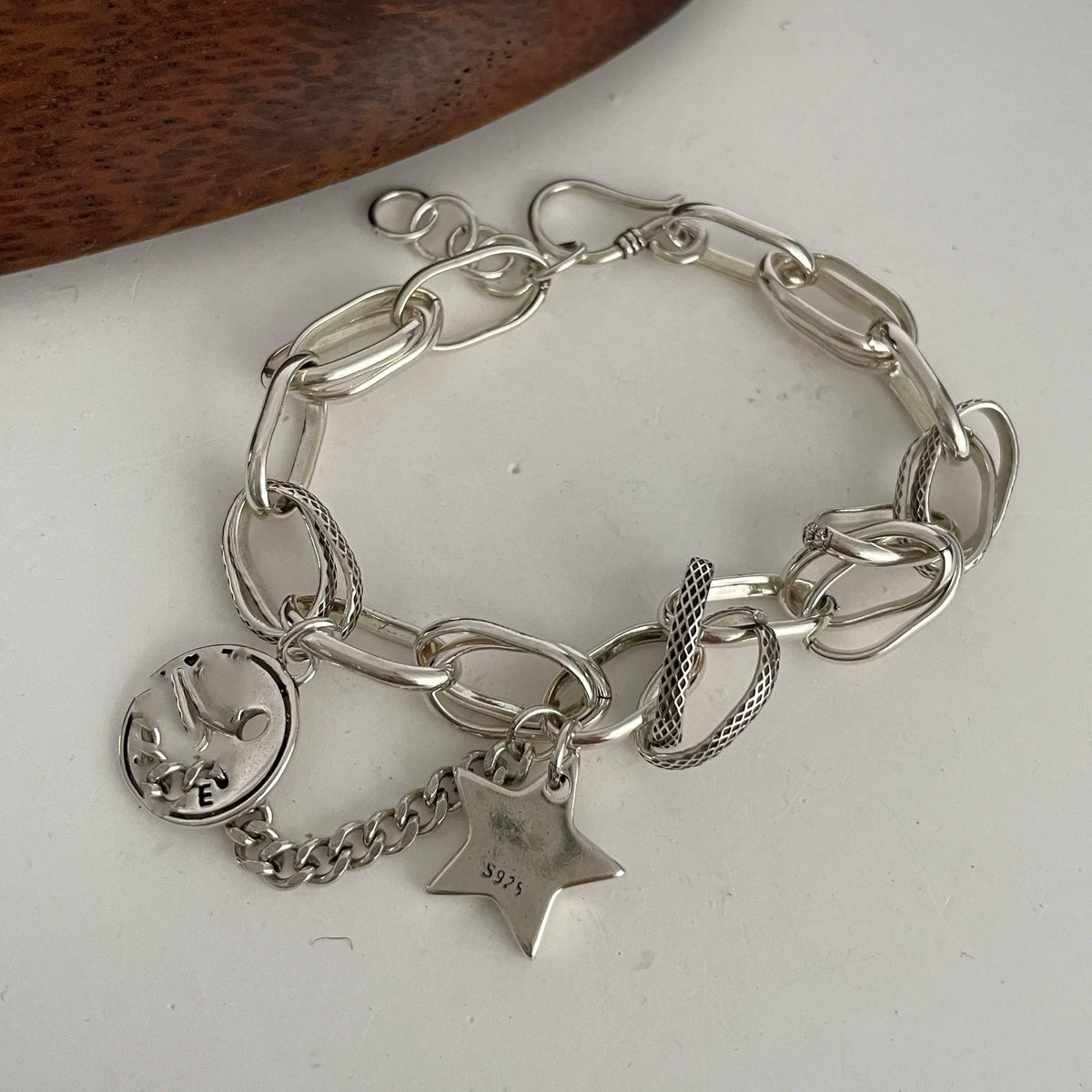 100% Solid 925 Sterling Silver Metal Bracelet for Women Vintage Handmade Simple Retro Heart Chain Bracelet Birthday Gift Part