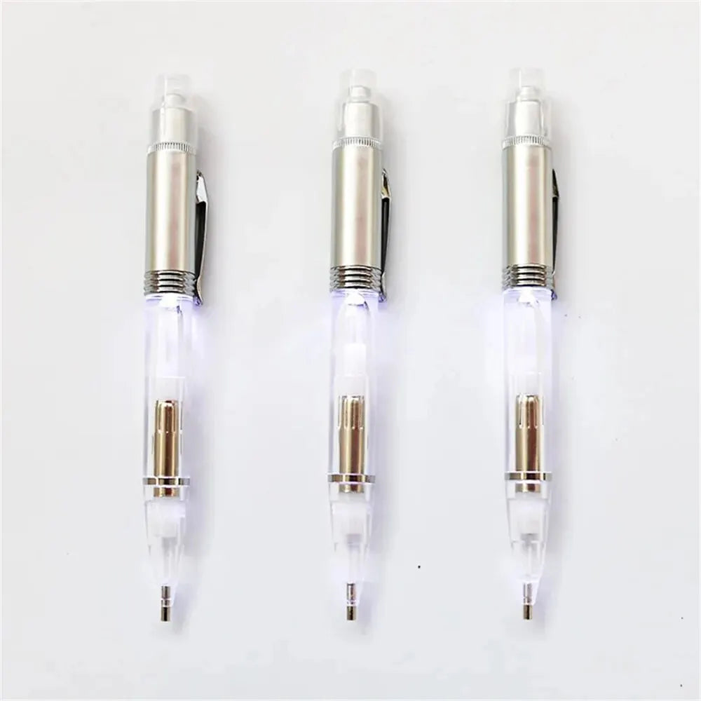 LED DIY Diamond Painting Pen with Light Illumination Drill Art Lighted Pen Applicator Bead Accessories Lighting Tool Accessor