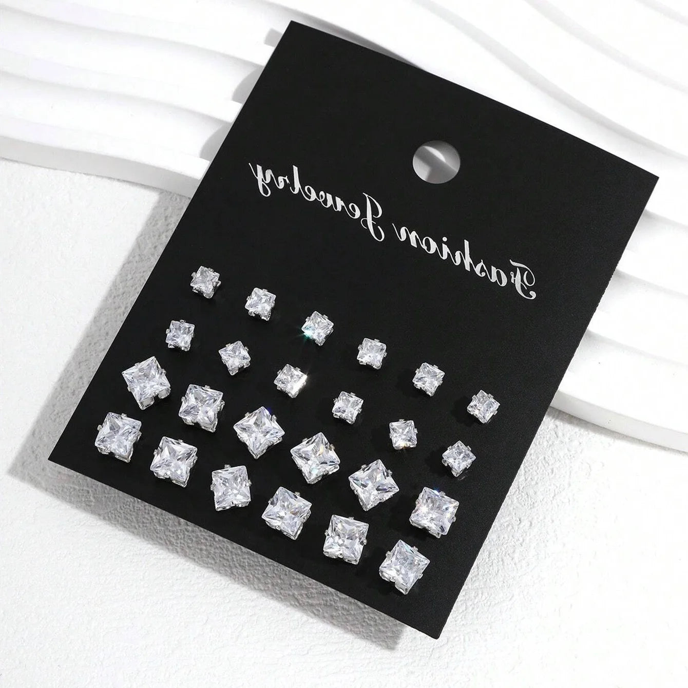 12 Pairs Of Luxurious, Simple, Shiny, And Caring Zirconia Decorative Earrings Are Suitable For Gifts To Parties,And Couples -